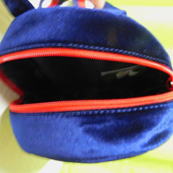 Small Tommy Hilfiger Blue Velvet embroidered backpack - Picture 4 of 6